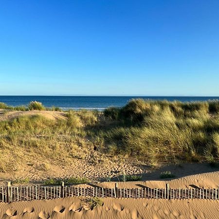 Hoopers Sandy Beach Guest Rooms Swansea Bagian luar foto