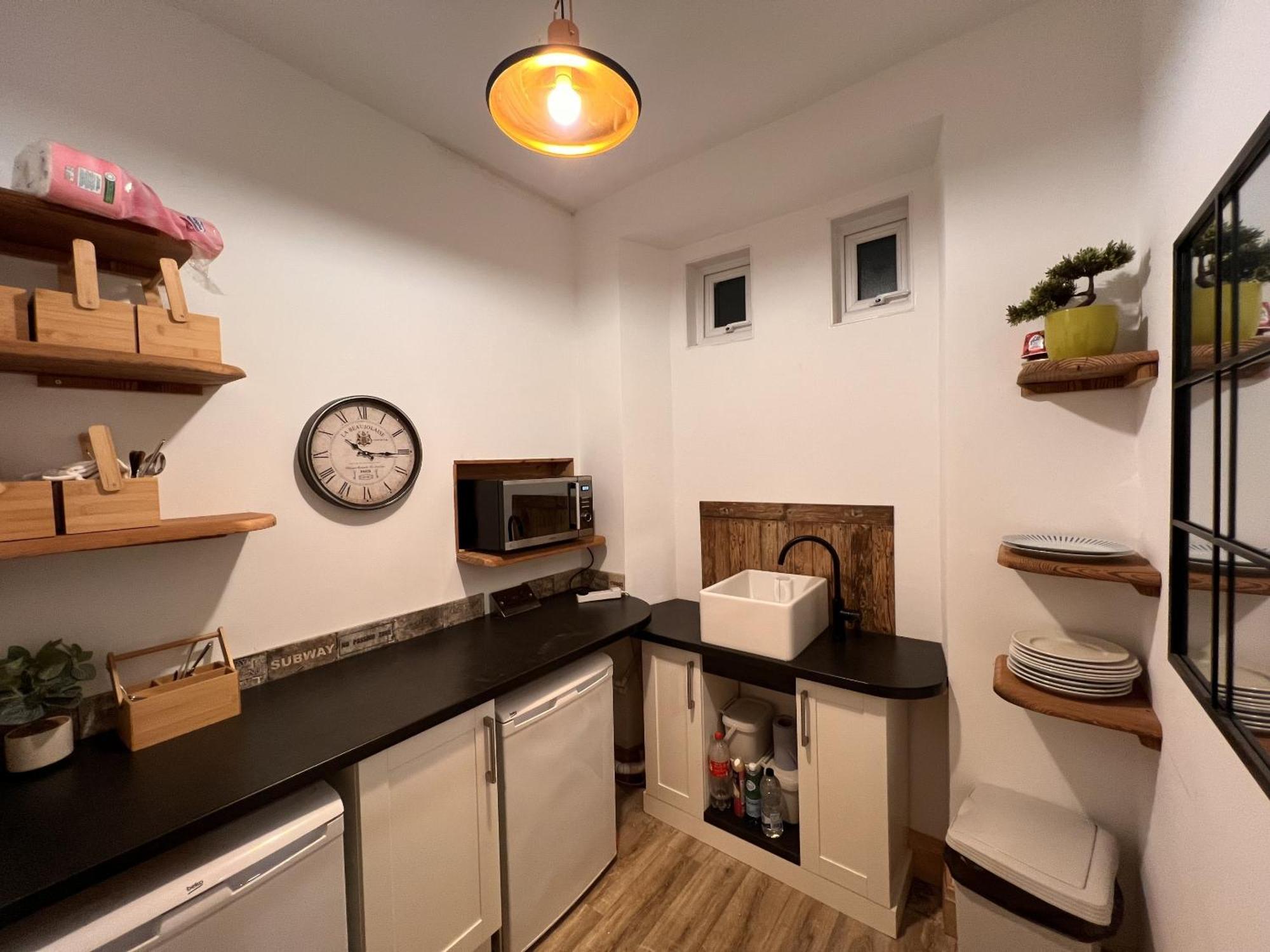 Hoopers Sandy Beach Guest Rooms Swansea Bagian luar foto